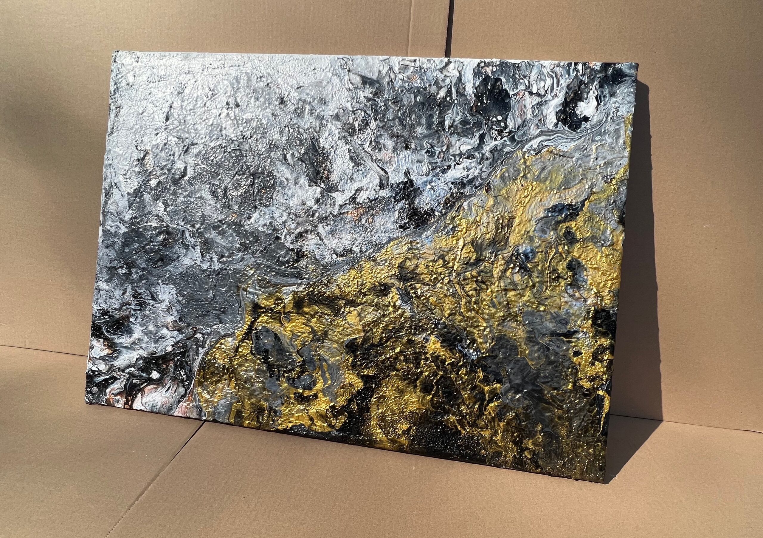 Wild Felswand strukturbild gold 70 cm x 50 cm wo