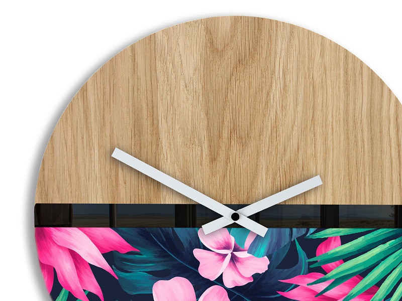 Modern Design Wanduhr Blume Motiv Walnussholz Modern Design Wanduhr Blume Motiv Walnussholz 33,5 cm* 33,5 cm